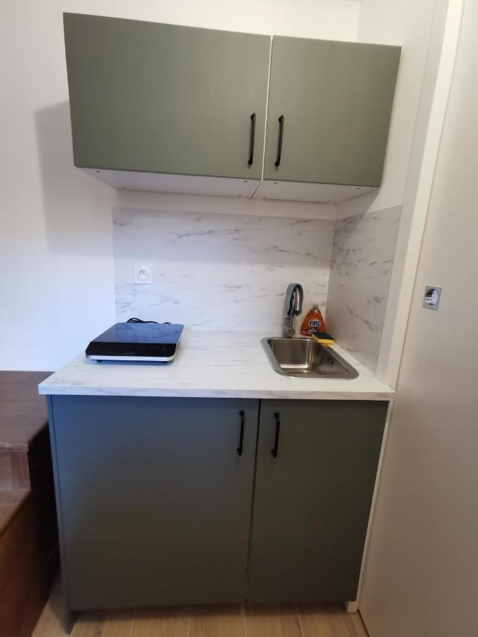 Studio En Duplex Dans Un Hotel Particulier Caen Bagian luar foto